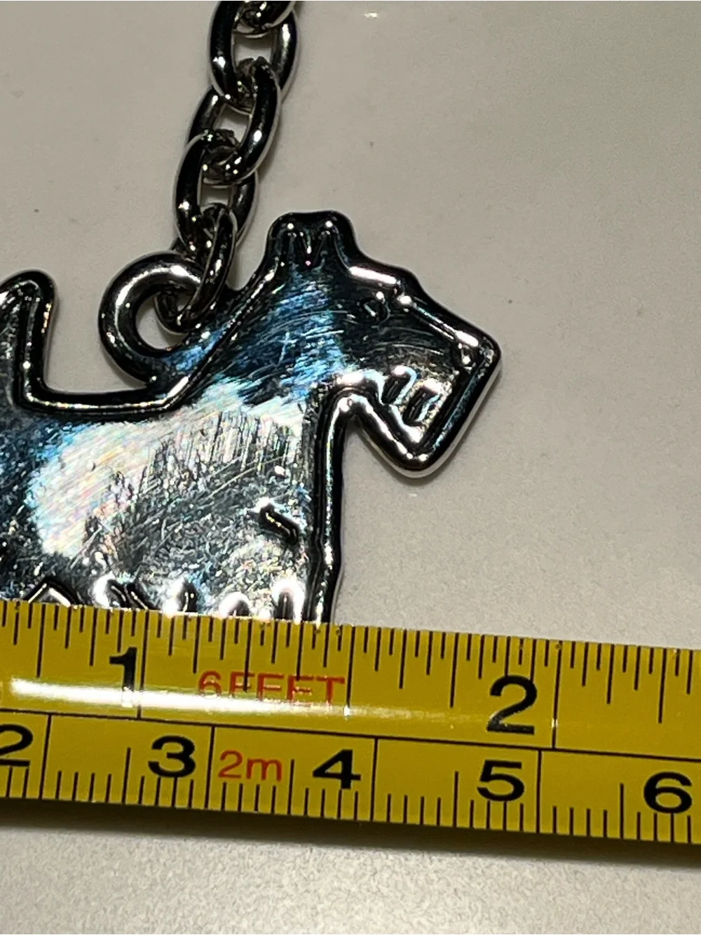 Great silver tone Scottish terrier dog keychain.  Approx 2.5” long.